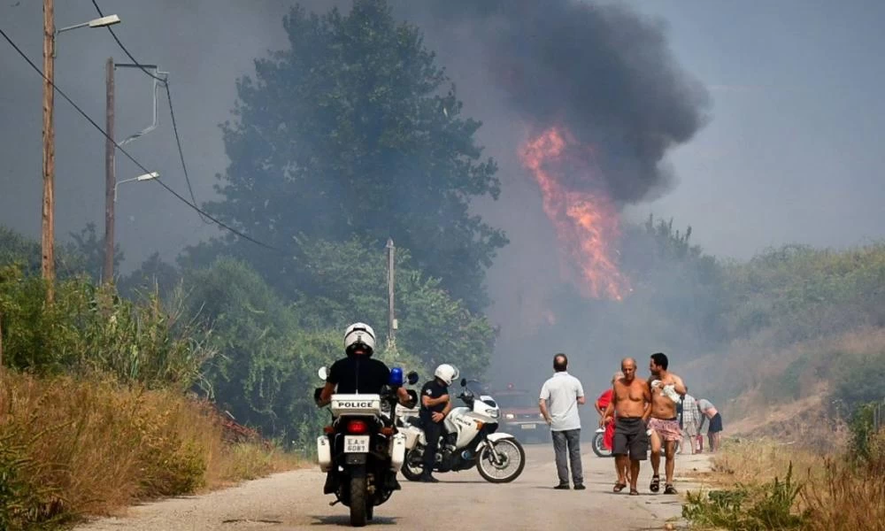 Απόπειρα εμπρησμού από αγνώστους στο κέντρο της Λαμίας!